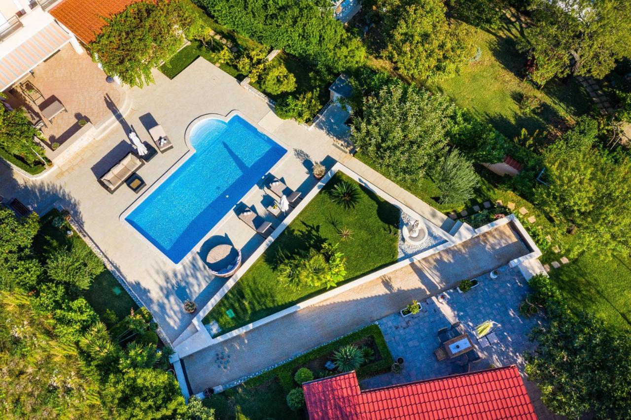 Navis Luxury Villa Vodice Exterior photo