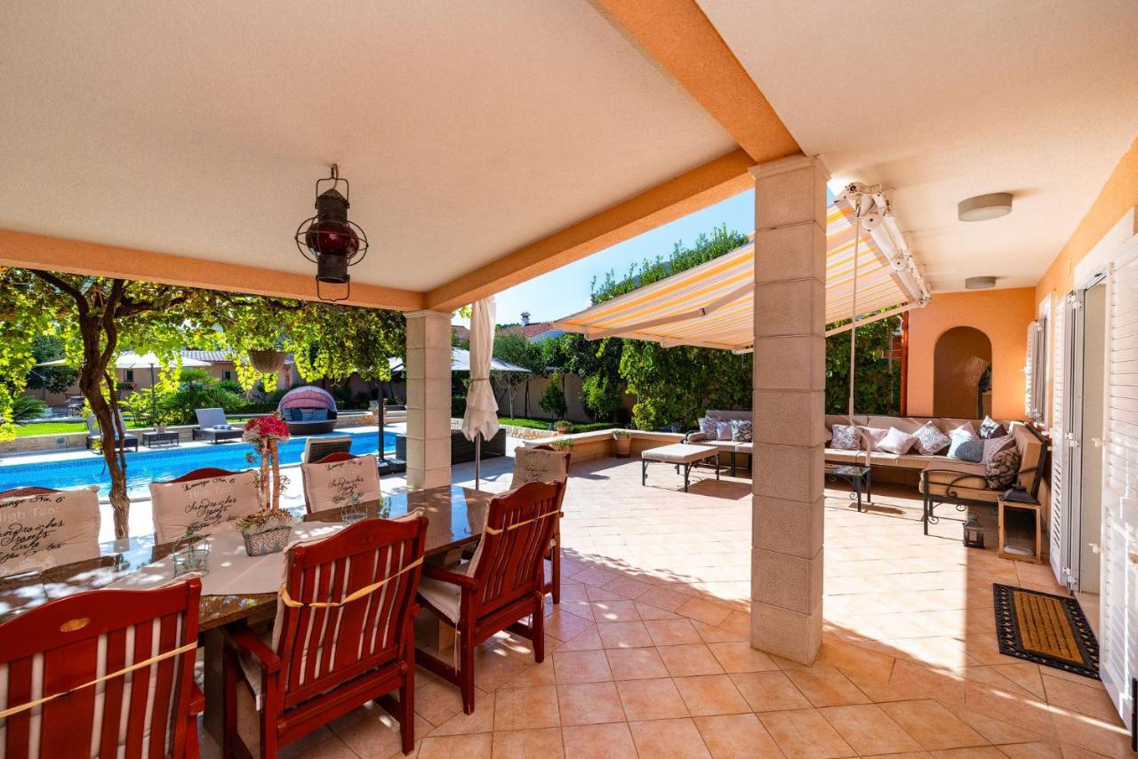 Navis Luxury Villa Vodice Exterior photo